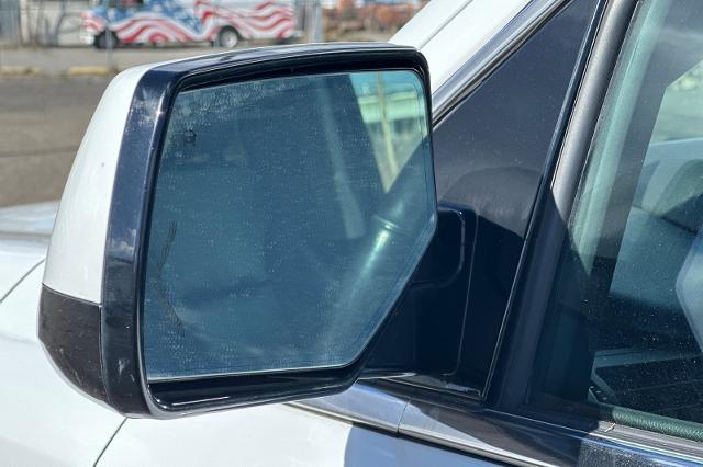 2018 GMC Yukon XL Vehicle Photo in SPOKANE, WA 99202-2191