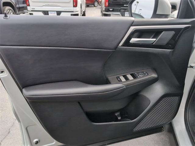 2024 Mitsubishi Outlander Vehicle Photo in AURORA, CO 80012-4011