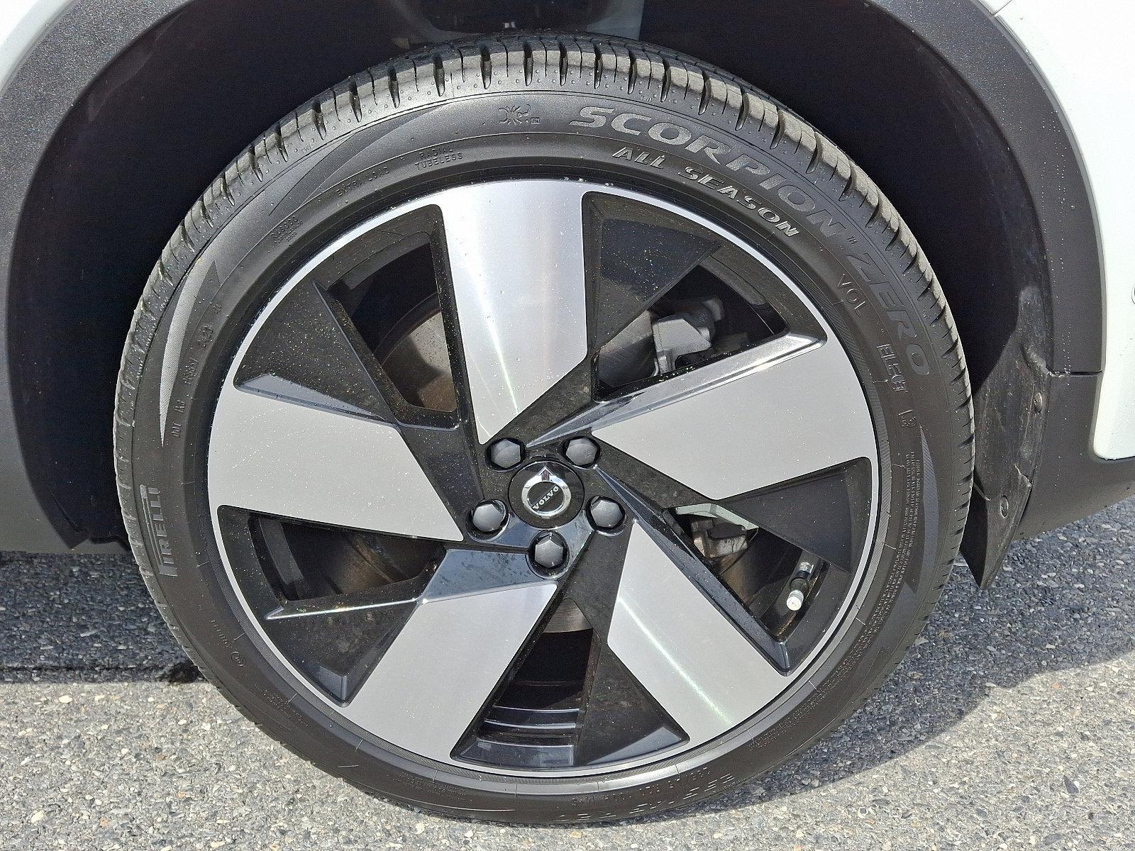 2022 Volvo C40 Recharge Pure Electri Vehicle Photo in BETHLEHEM, PA 18017-9401