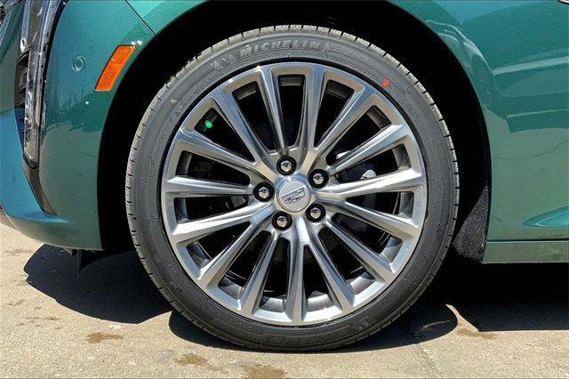 2025 Cadillac CT5 Vehicle Photo in KANSAS CITY, MO 64114-4545