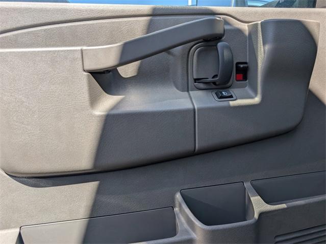 2024 Chevrolet Express Commercial Cutaway Vehicle Photo in ENGLEWOOD, CO 80113-6708