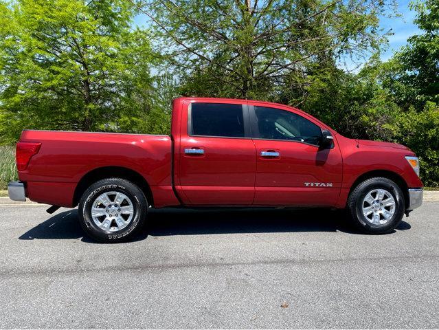 2019 Nissan Titan Vehicle Photo in Hinesville, GA 31313