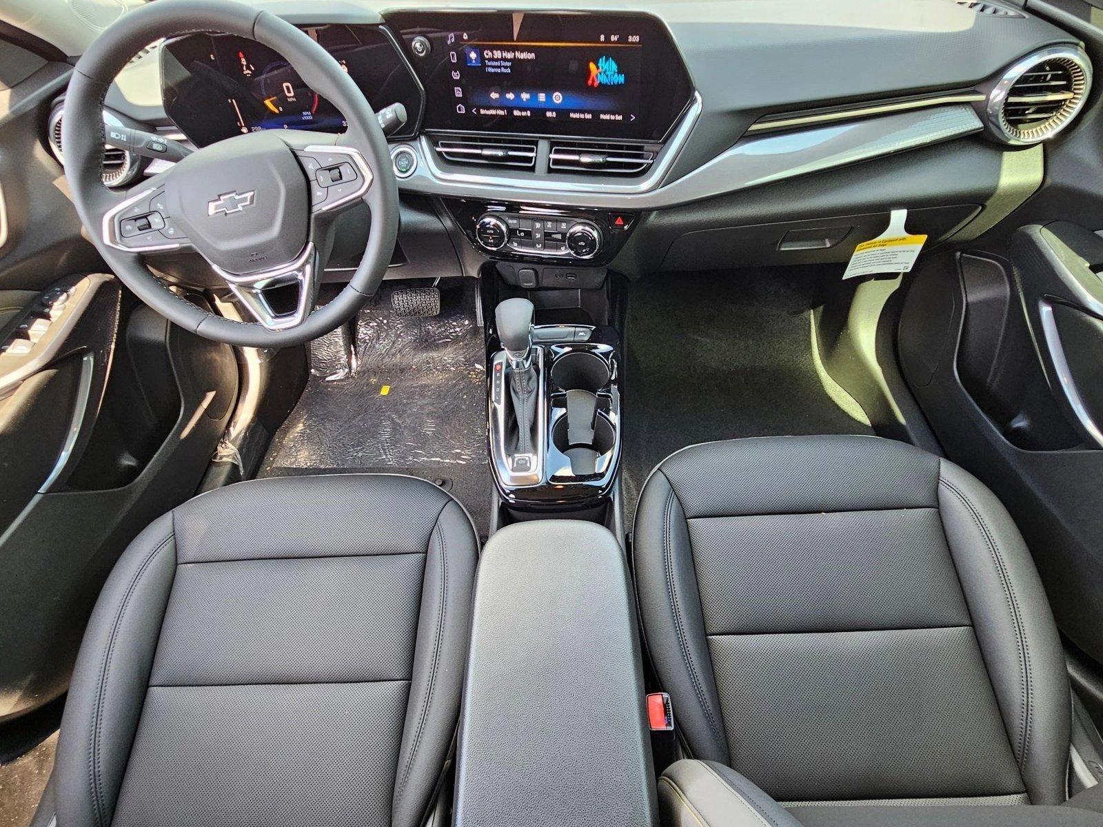 2025 Chevrolet Trax Vehicle Photo in PEORIA, AZ 85382-3715