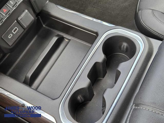 2022 GMC Sierra 2500 HD Vehicle Photo in DENTON, TX 76210-9321
