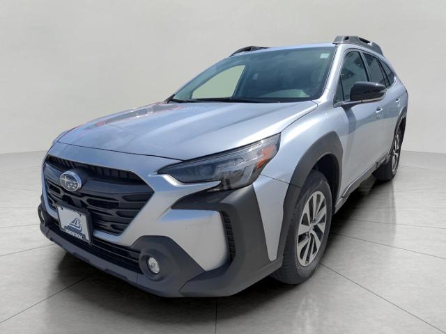 2025 Subaru Outback Vehicle Photo in Green Bay, WI 54304