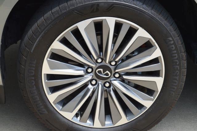 2025 INFINITI QX80 Vehicle Photo in Houston, TX 77090
