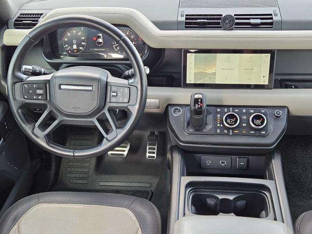 2021 Defender Vehicle Photo in AUSTIN, TX 78717