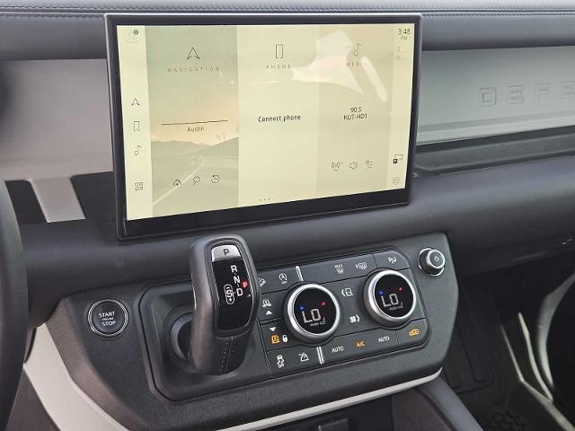 2024 Defender Vehicle Photo in AUSTIN, TX 78717