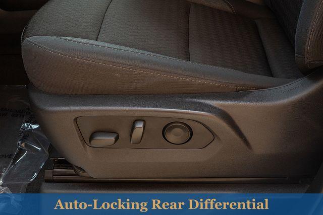 2023 Chevrolet Silverado 1500 Vehicle Photo in DANBURY, CT 06810-5034