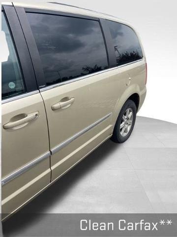 2012 Chrysler Town & Country Vehicle Photo in Fishers, IN 46038