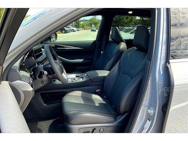 2025 INFINITI QX60 Vehicle Photo in San Antonio, TX 78230