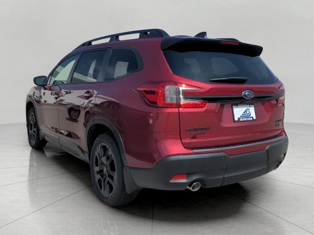 2025 Subaru Ascent Vehicle Photo in Green Bay, WI 54304