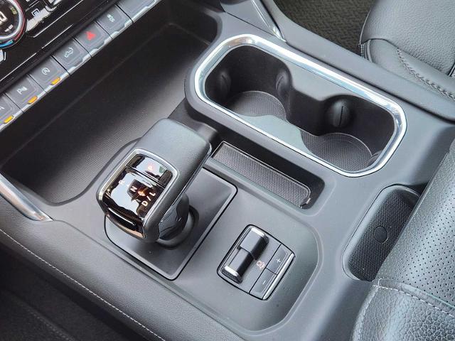 2025 GMC Sierra 1500 Vehicle Photo in DENTON, TX 76210-9321