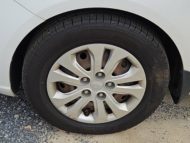2013 Kia Forte Vehicle Photo in TREVOSE, PA 19053-4984