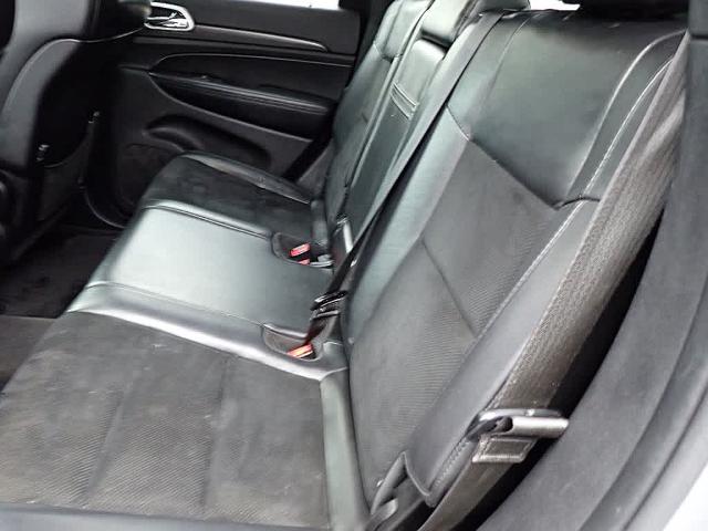 2015 Jeep Grand Cherokee Vehicle Photo in ZELIENOPLE, PA 16063-2910