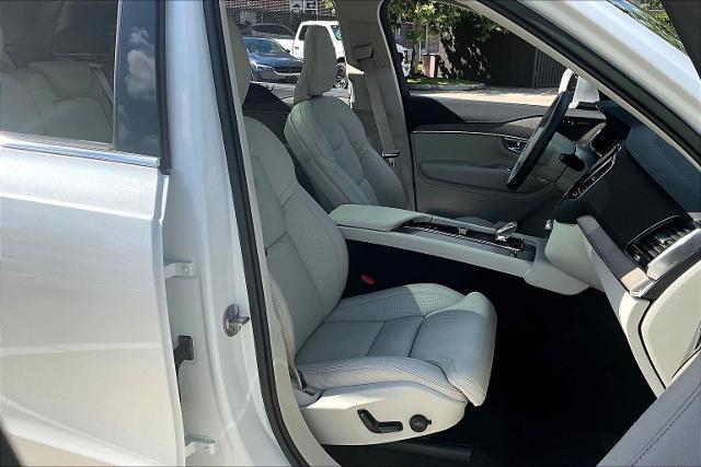 2024 Volvo XC90 Recharge Plug-In Hybrid Vehicle Photo in Houston, TX 77007