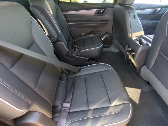 2025 Buick Enclave Vehicle Photo in GOODYEAR, AZ 85338-1310