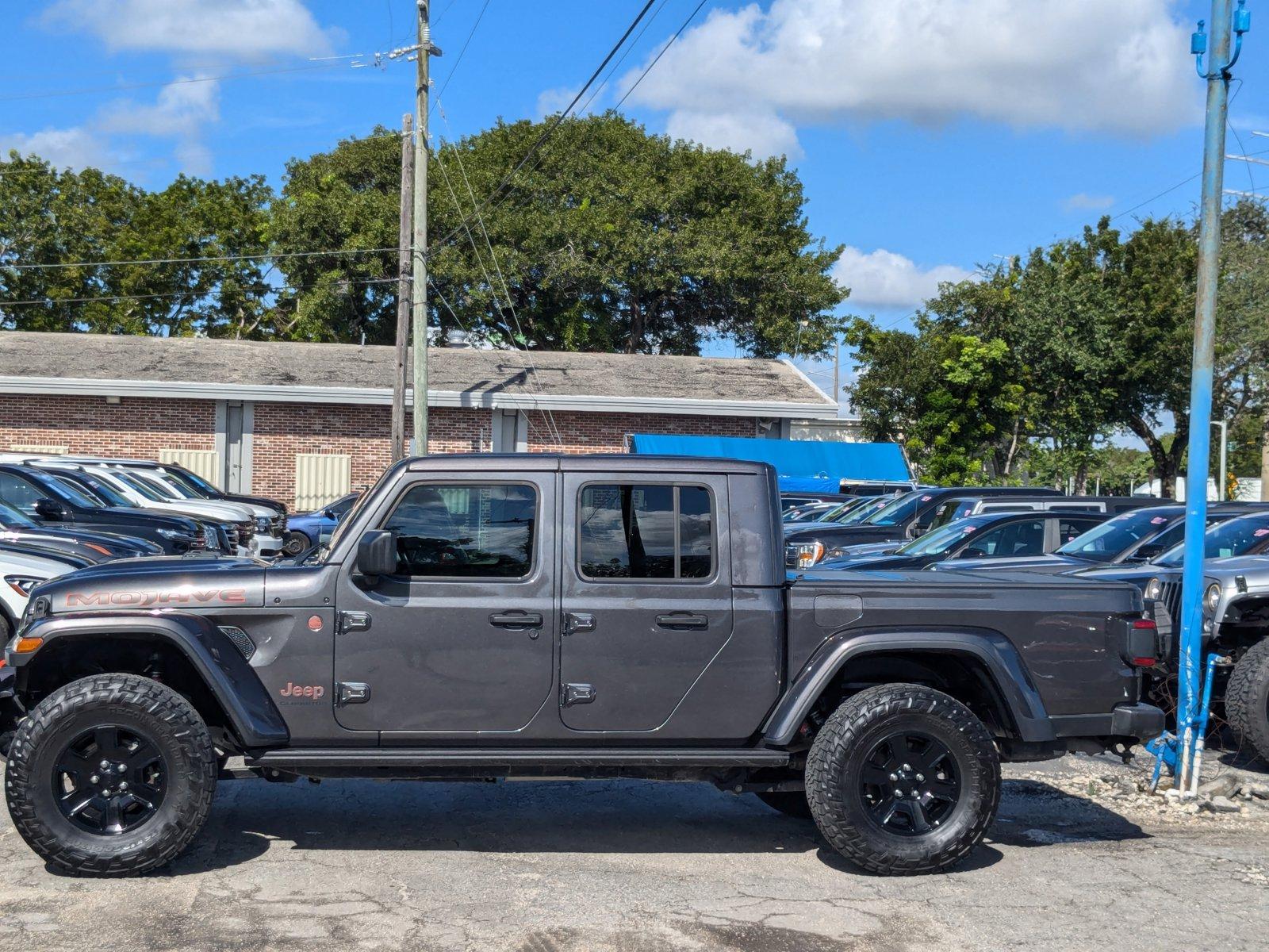 2021 Jeep Gladiator Vehicle Photo in MIAMI, FL 33172-3015