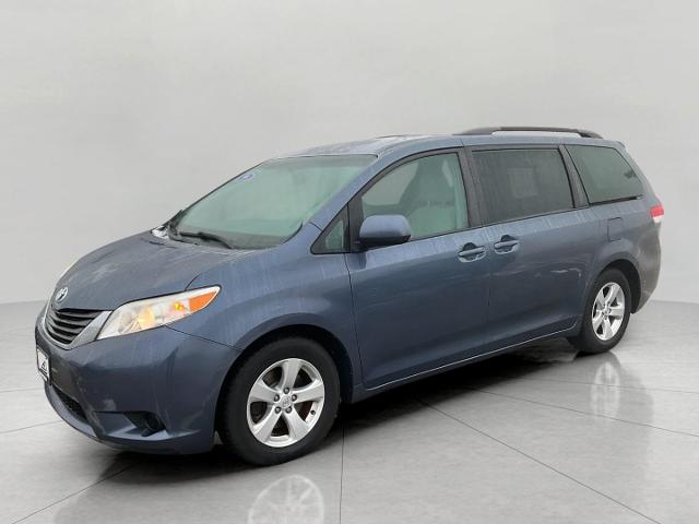 2014 Toyota Sienna Vehicle Photo in Kaukauna, WI 54130