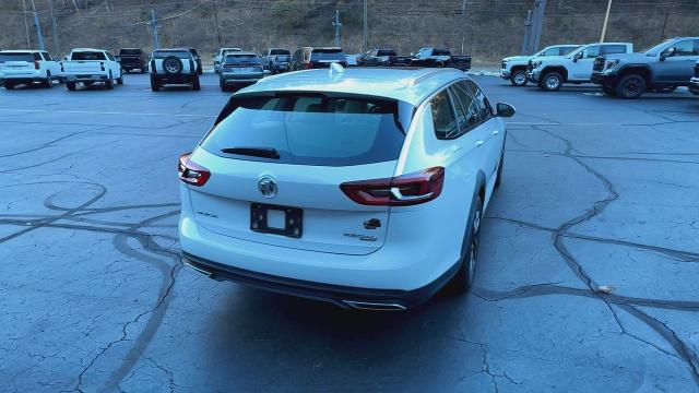 2018 Buick Regal TourX Vehicle Photo in MARION, NC 28752-6372