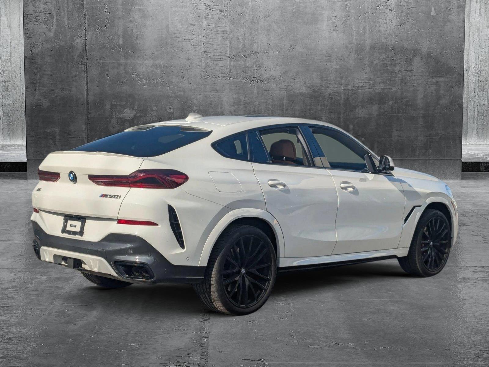 2022 BMW X6 M50i Vehicle Photo in Towson, MD 21204