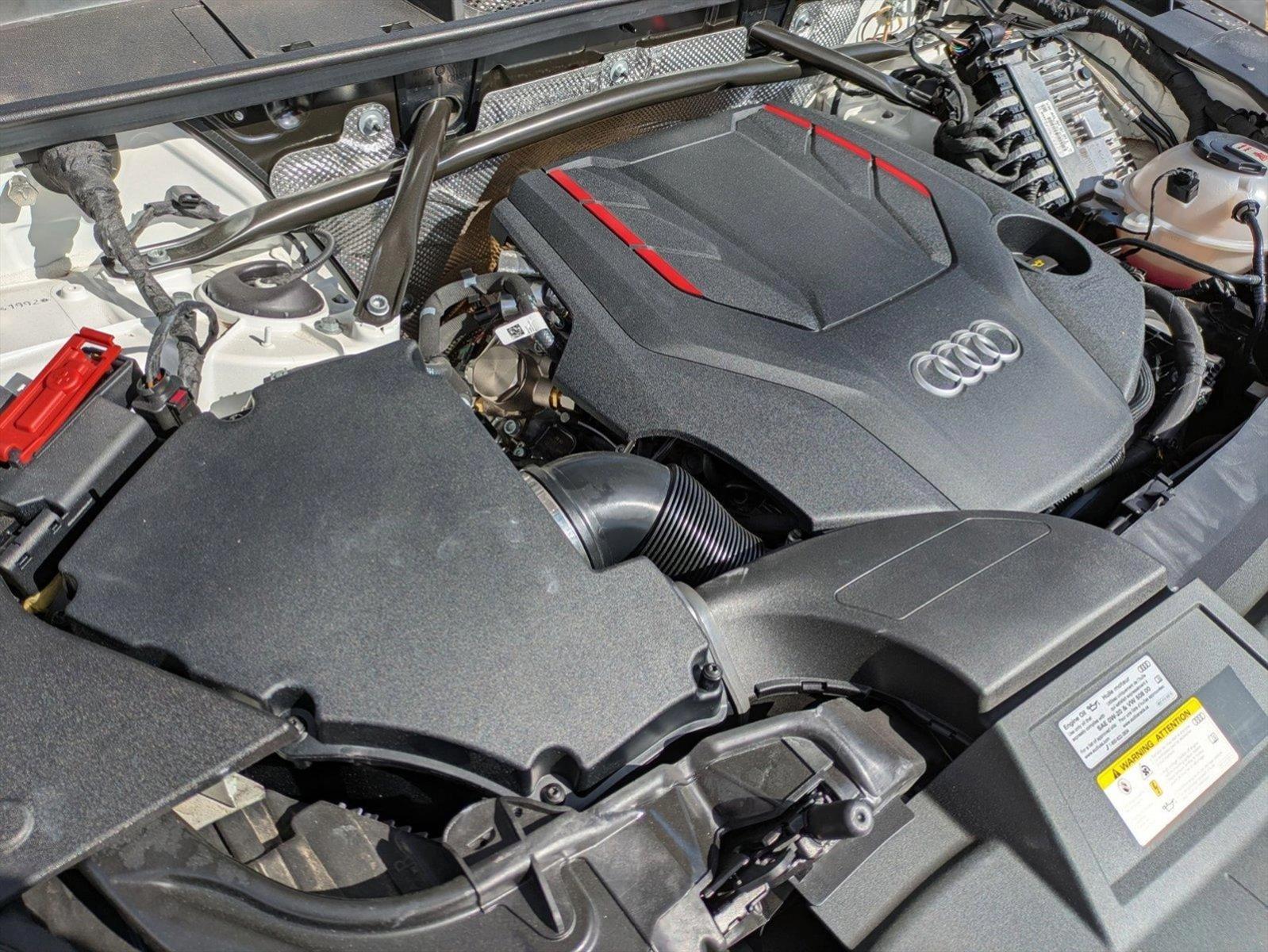 2022 Audi SQ5 Vehicle Photo in GOLDEN, CO 80401-3850