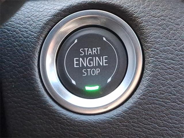 2025 Cadillac XT4 Vehicle Photo in ALLENTOWN, PA 18103-7399