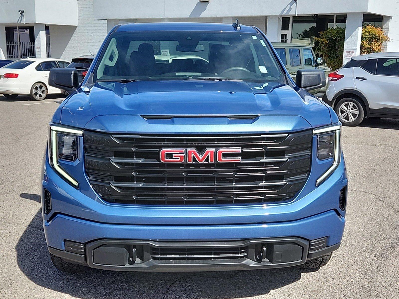 2024 GMC Sierra 1500 Vehicle Photo in Albuquerque, NM 87110
