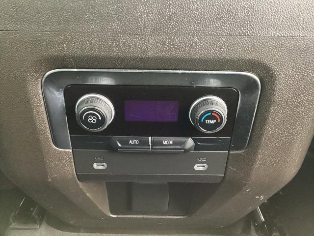 2023 Chevrolet Suburban Vehicle Photo in GARDNER, MA 01440-3110