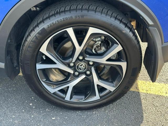 2018 Toyota C-HR Vehicle Photo in COLUMBIA, MO 65203-3903