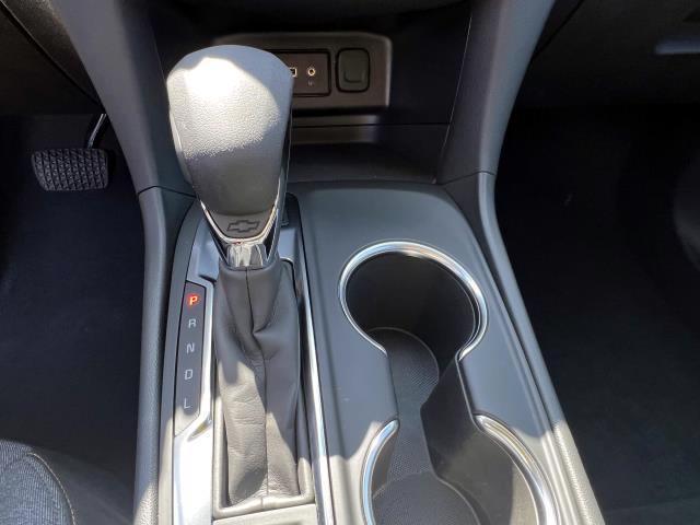 2022 Chevrolet Equinox Vehicle Photo in Roslyn, NY 11576