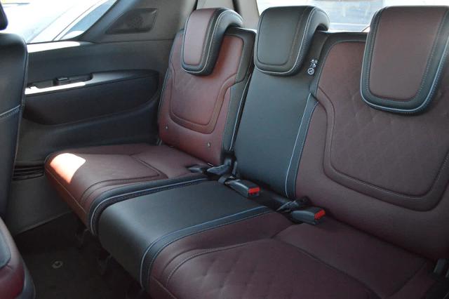 2025 INFINITI QX80 Vehicle Photo in Houston, TX 77090