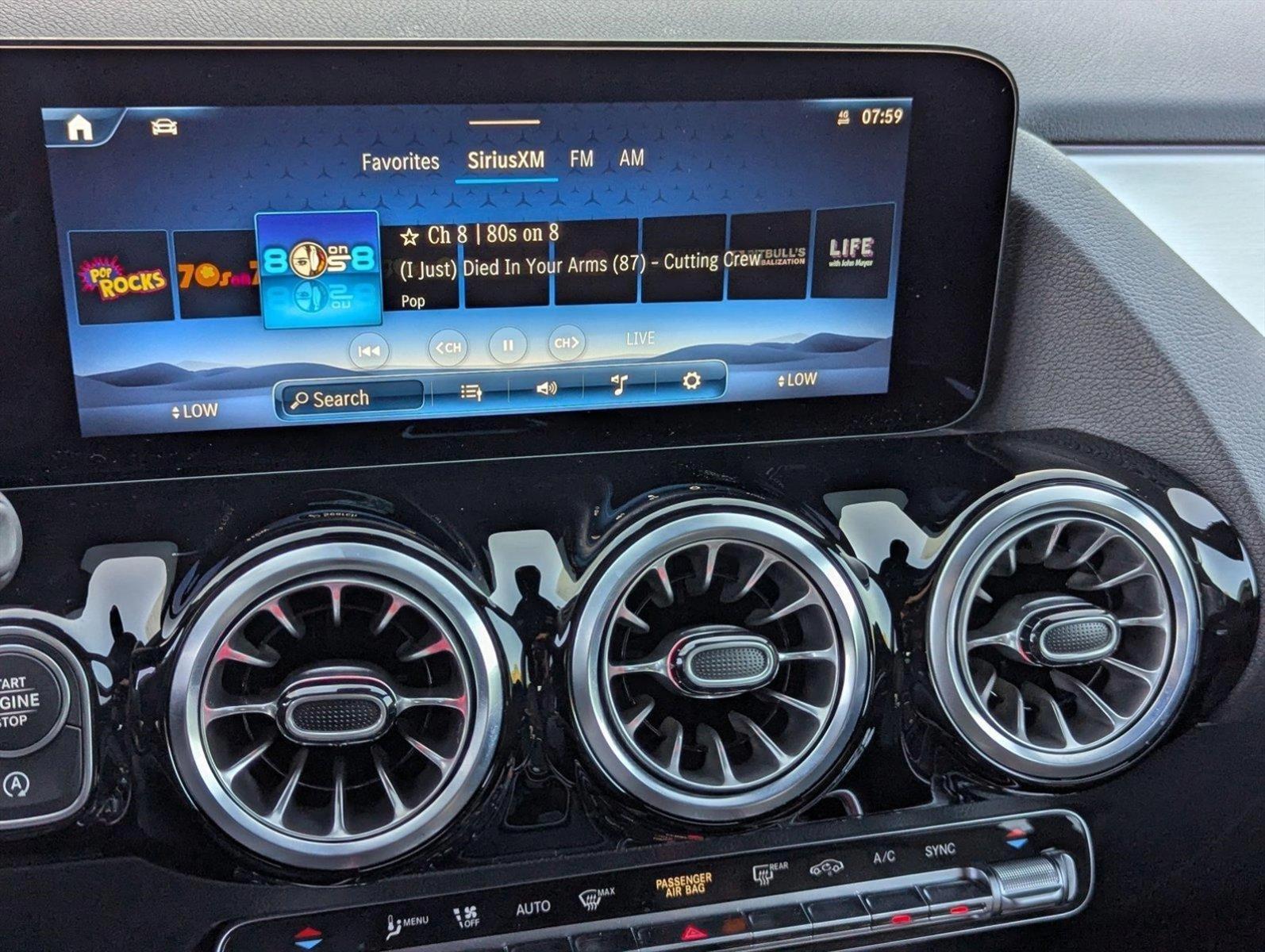 2025 Mercedes-Benz GLA Vehicle Photo in Pembroke Pines , FL 33027