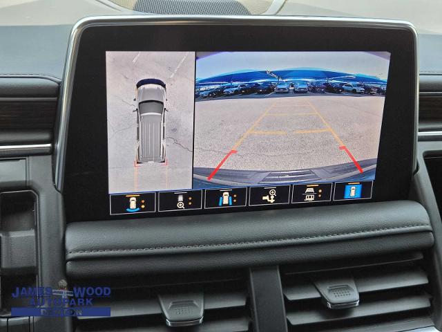2021 Chevrolet Suburban Vehicle Photo in DENTON, TX 76210-9321