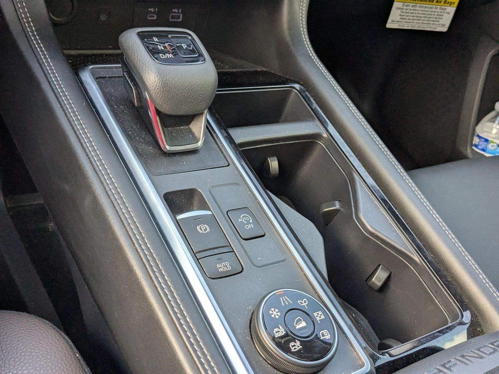 2023 Nissan Pathfinder Vehicle Photo in Pembroke Pines , FL 33084