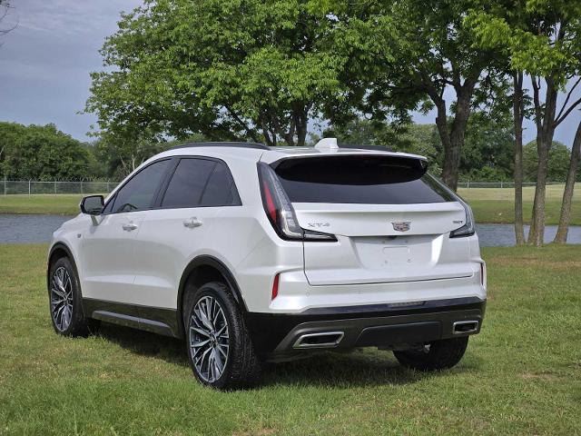 2024 Cadillac XT4 Vehicle Photo in DENTON, TX 76210-9321