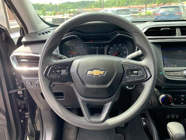 2022 Chevrolet Trailblazer Vehicle Photo in MOON TOWNSHIP, PA 15108-2571