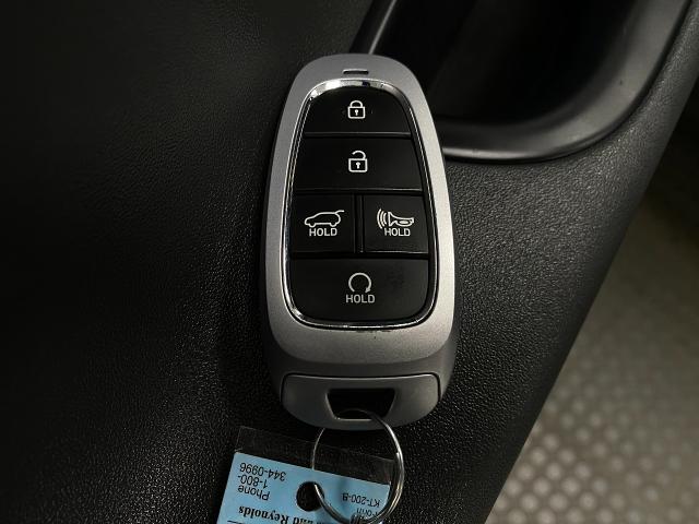 2022 Hyundai SANTA FE Vehicle Photo in Appleton, WI 54913