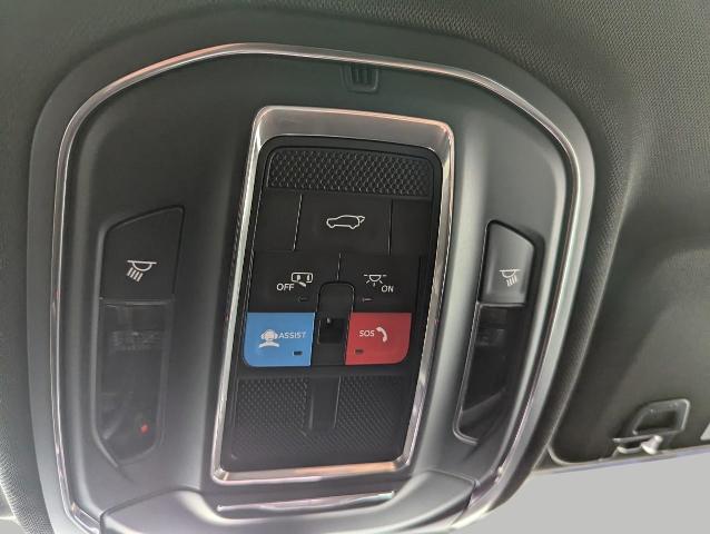2025 Jeep Grand Cherokee Vehicle Photo in Oshkosh, WI 54901