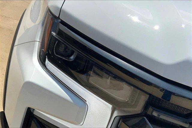 2025 Chevrolet Silverado 1500 Vehicle Photo in TOPEKA, KS 66609-0000