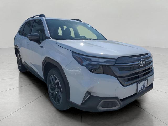 2025 Subaru Forester Vehicle Photo in Green Bay, WI 54304