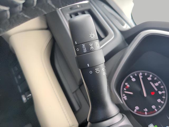 2025 Subaru Ascent Vehicle Photo in Green Bay, WI 54304