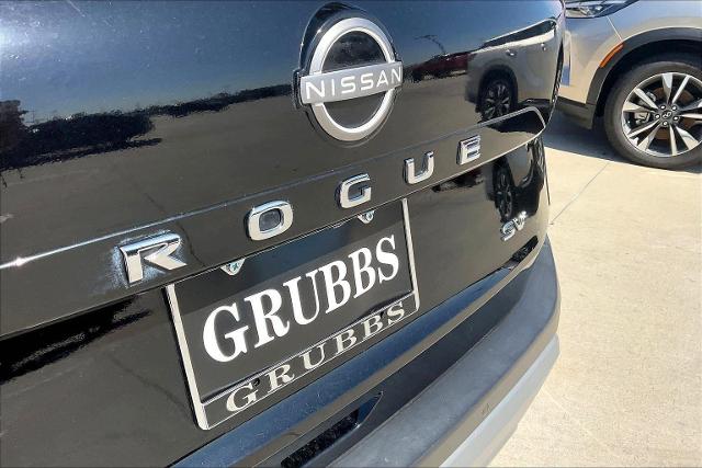 2022 Nissan Rogue Vehicle Photo in Grapevine, TX 76051