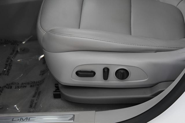 2017 GMC Acadia Vehicle Photo in Green Bay, WI 54304