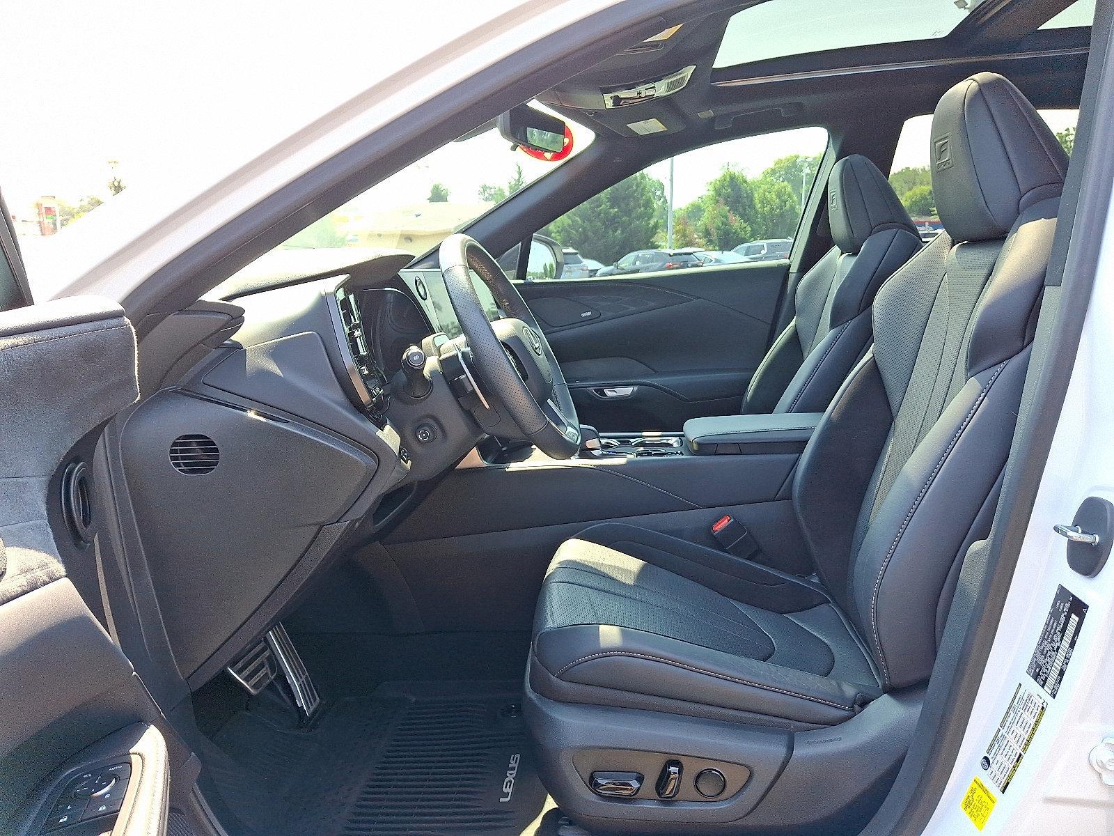 2023 Lexus RX 500h Vehicle Photo in Trevose, PA 19053