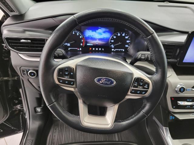 2023 Ford Explorer Vehicle Photo in Neenah, WI 54956