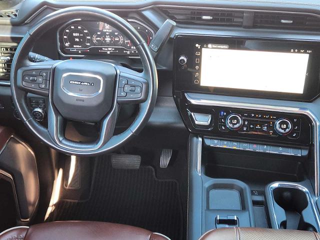 2024 GMC Sierra 2500 HD Vehicle Photo in DENTON, TX 76210-9321