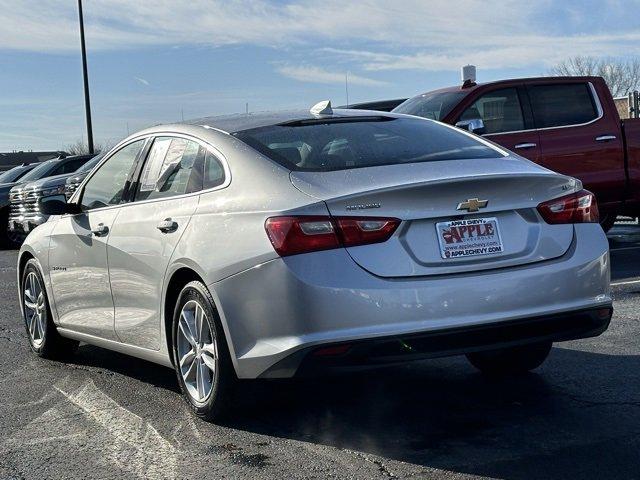 2016 Chevrolet Malibu 1LT photo 4