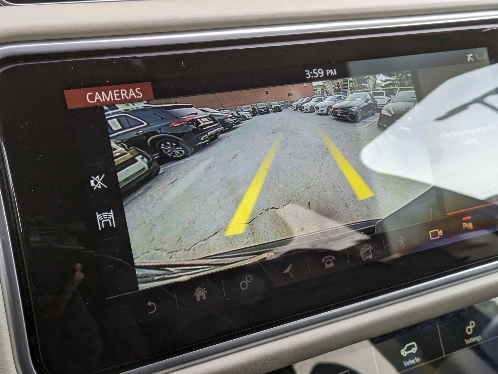 2022 Land Rover Range Rover Vehicle Photo in Bethesda, MD 20852