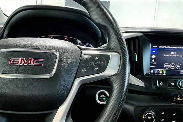 2023 GMC Terrain Vehicle Photo in TOPEKA, KS 66609-0000
